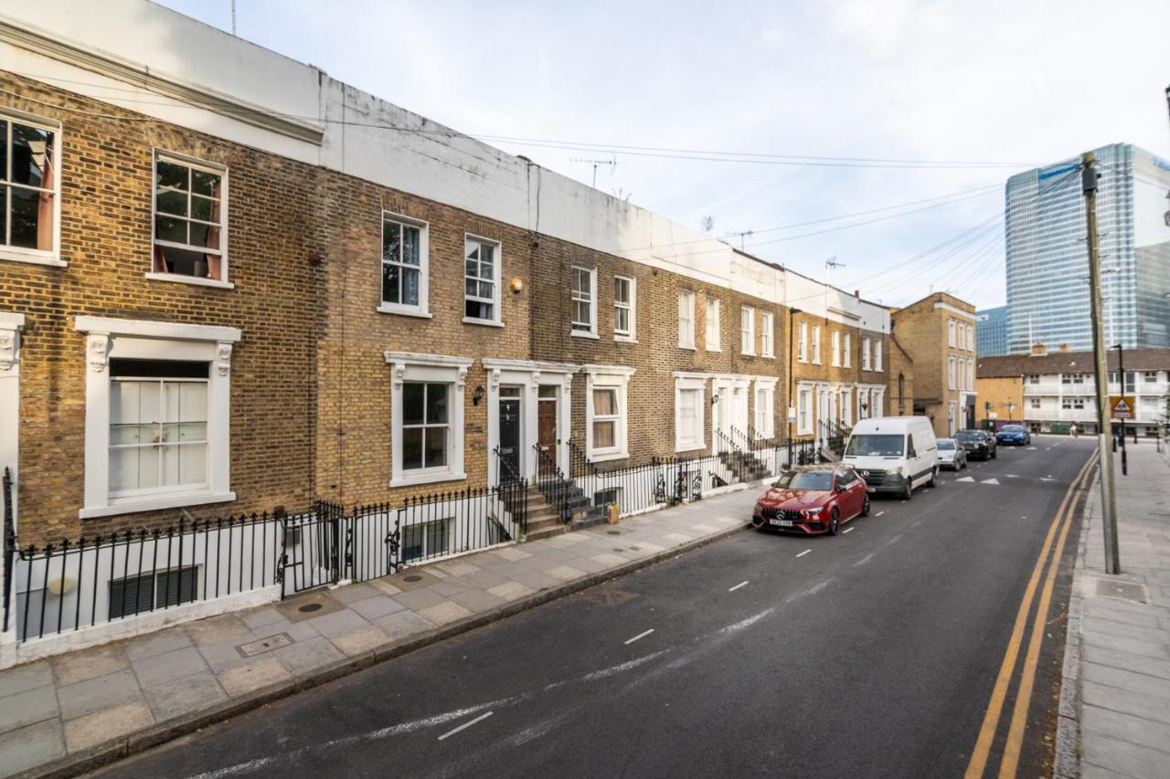 Double Room W/Projector & Garden Hot Tub London Exterior photo
