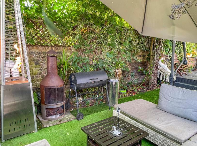 Double Room W/Projector & Garden Hot Tub London Exterior photo